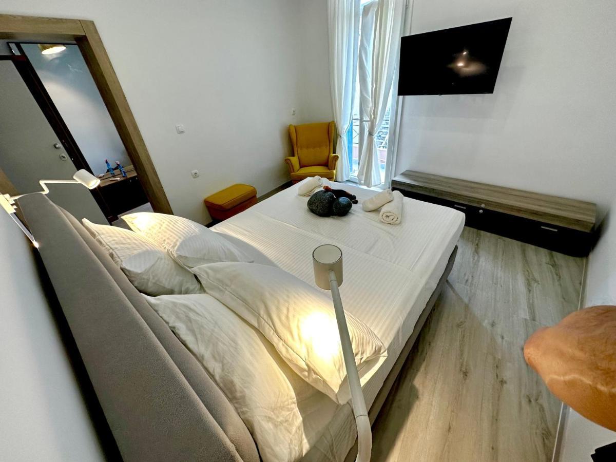 Travelers Luxury Suites, Studios & Apartments Corfu  Εξωτερικό φωτογραφία