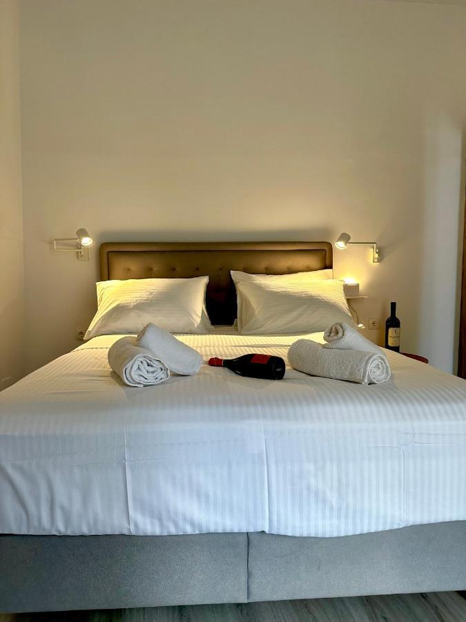 Travelers Luxury Suites, Studios & Apartments Corfu  Εξωτερικό φωτογραφία