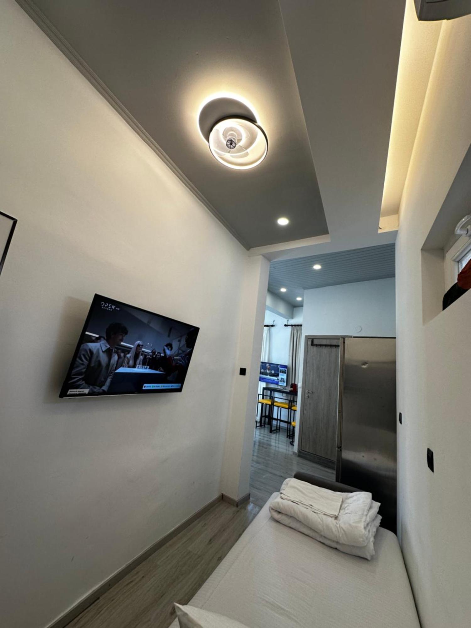 Travelers Luxury Suites, Studios & Apartments Corfu  Εξωτερικό φωτογραφία