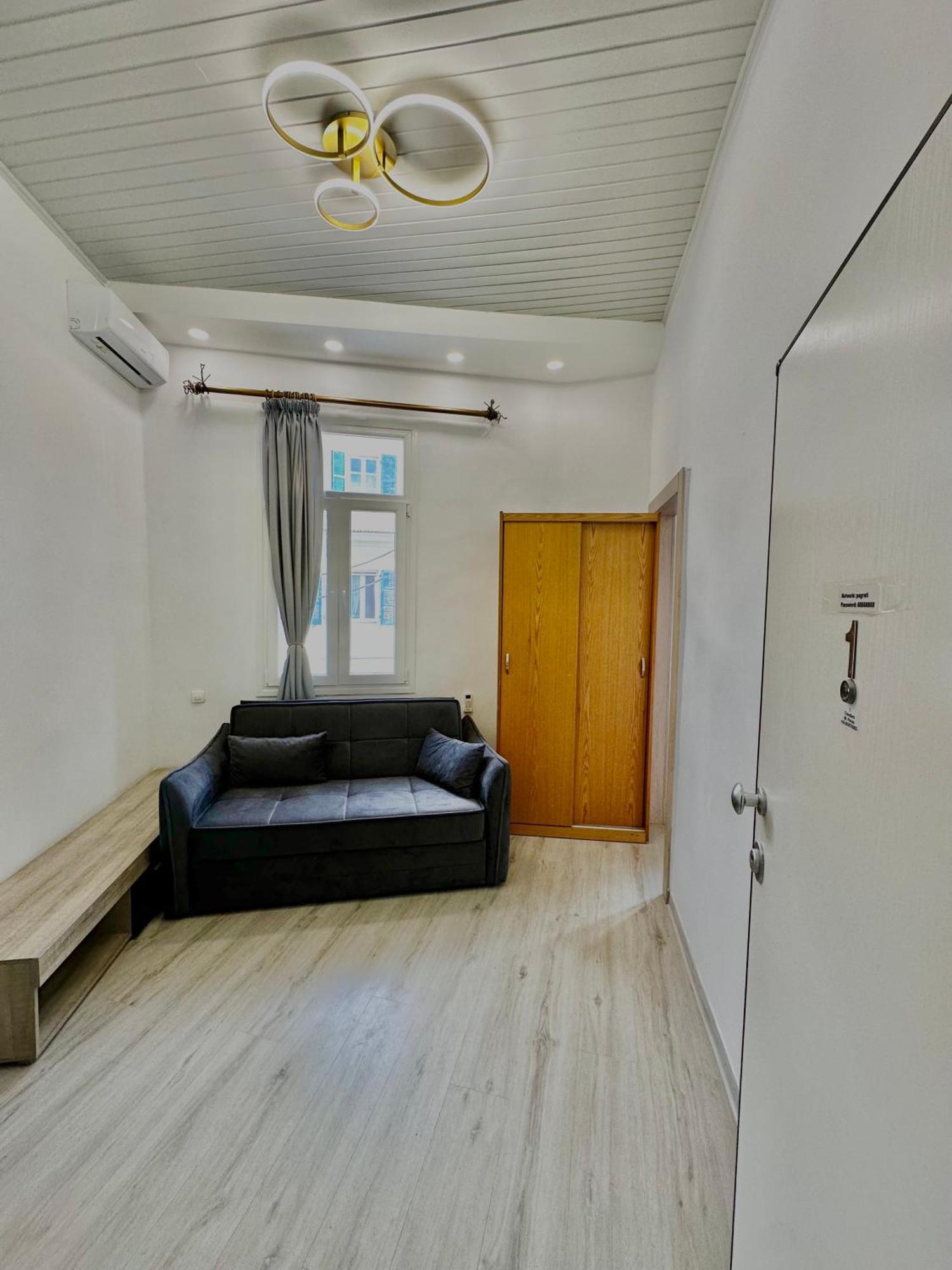 Travelers Luxury Suites, Studios & Apartments Corfu  Εξωτερικό φωτογραφία