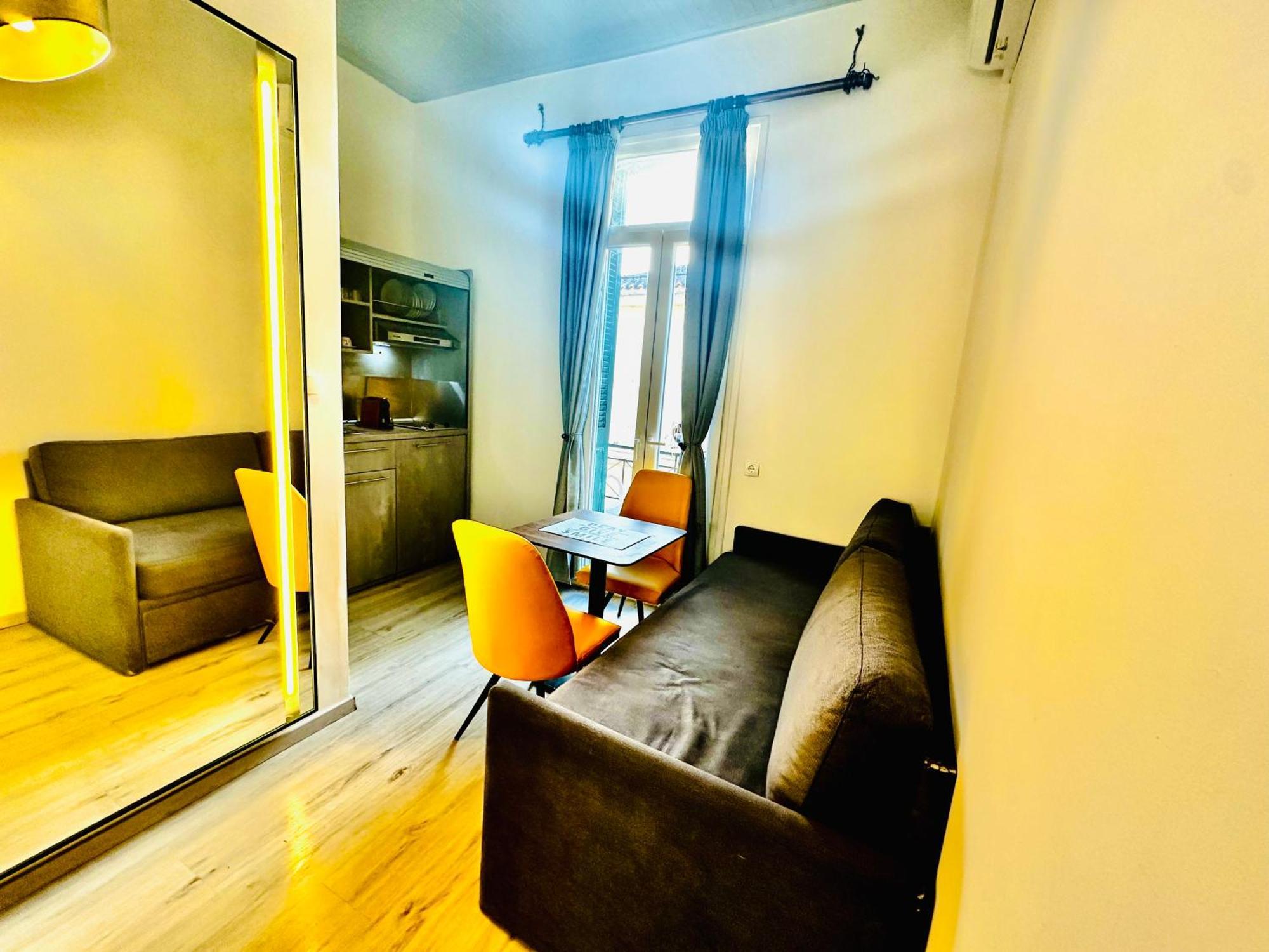 Travelers Luxury Suites, Studios & Apartments Corfu  Εξωτερικό φωτογραφία