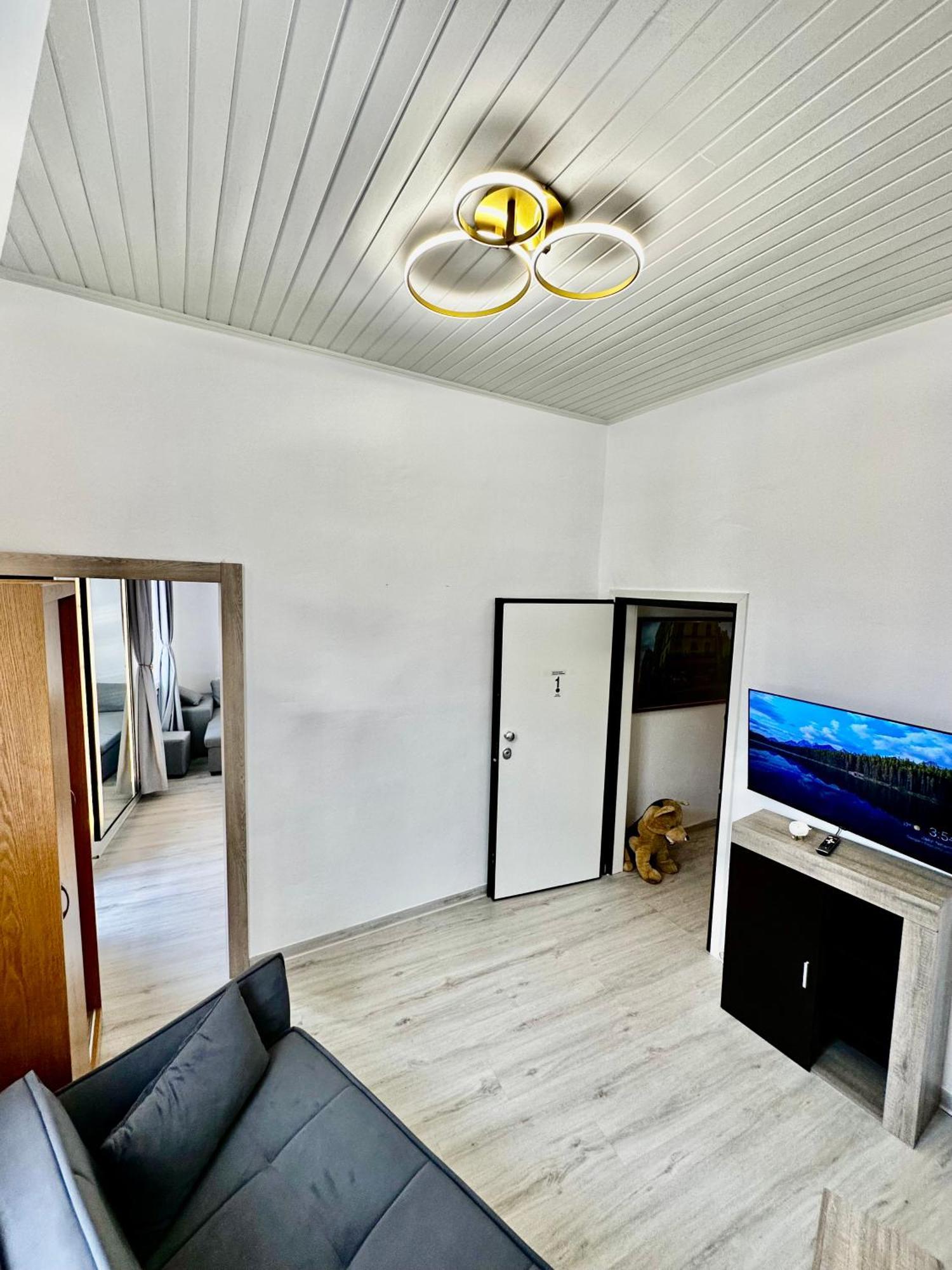 Travelers Luxury Suites, Studios & Apartments Corfu  Εξωτερικό φωτογραφία