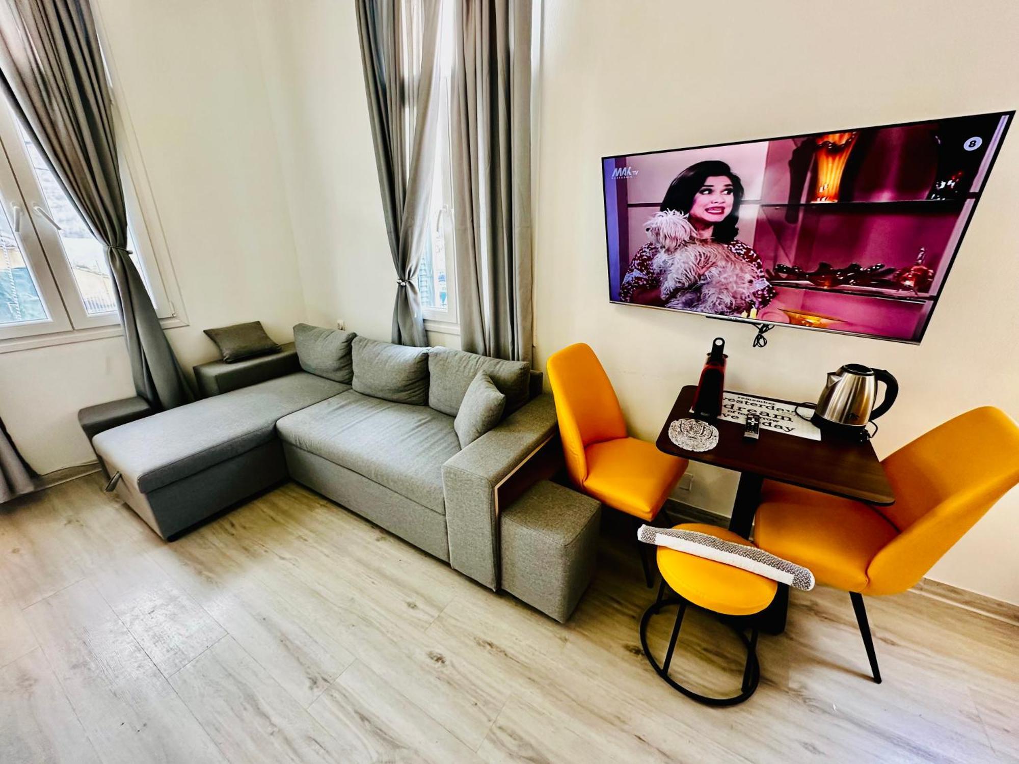Travelers Luxury Suites, Studios & Apartments Corfu  Εξωτερικό φωτογραφία